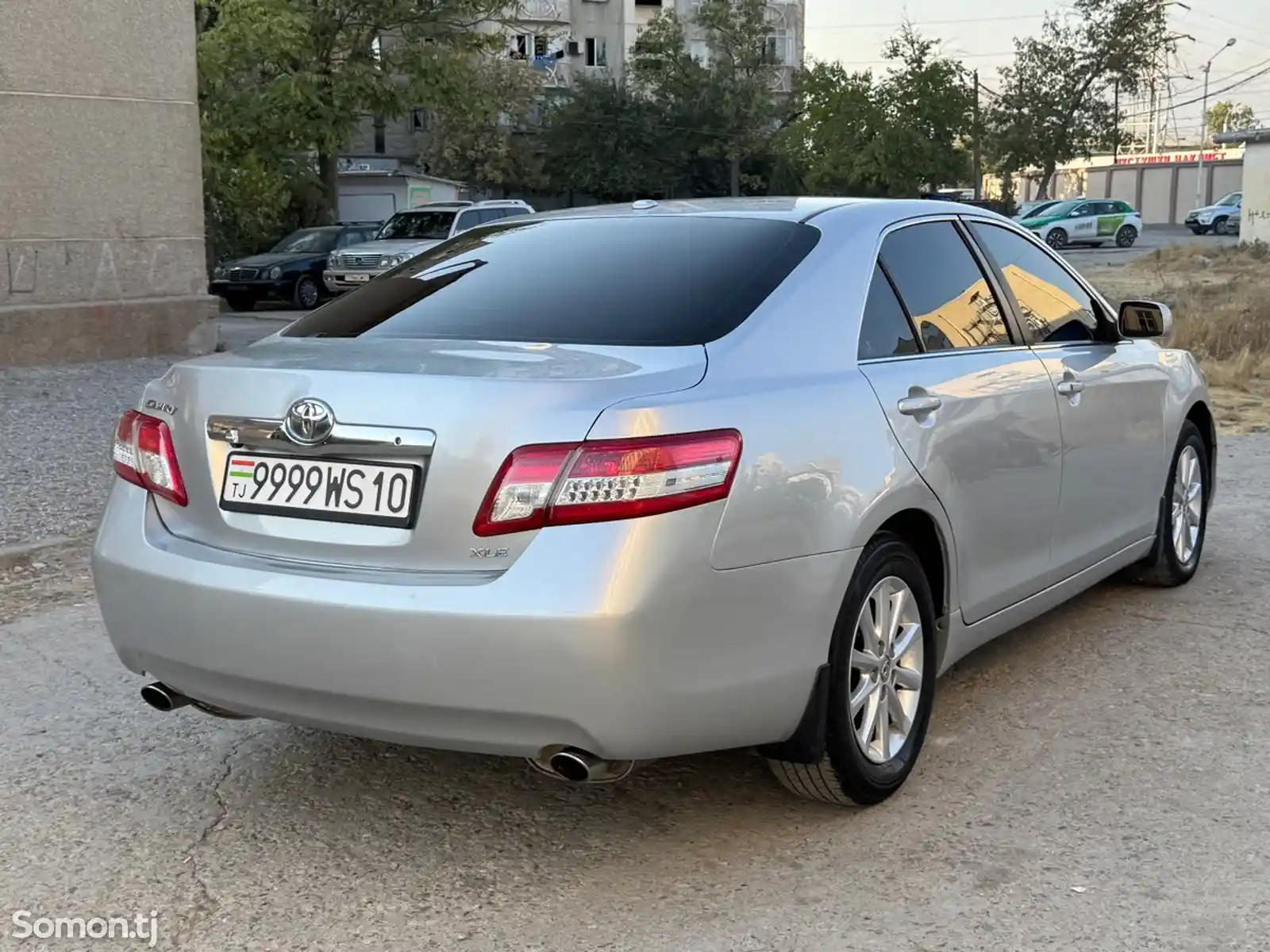 Toyota Camry, 2010-3