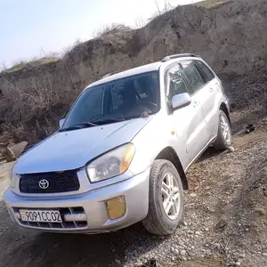 Toyota RAV 4, 2000