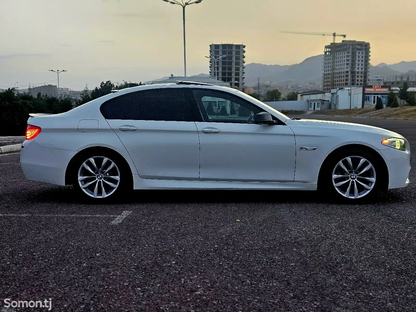 BMW 5 series, 2013-8