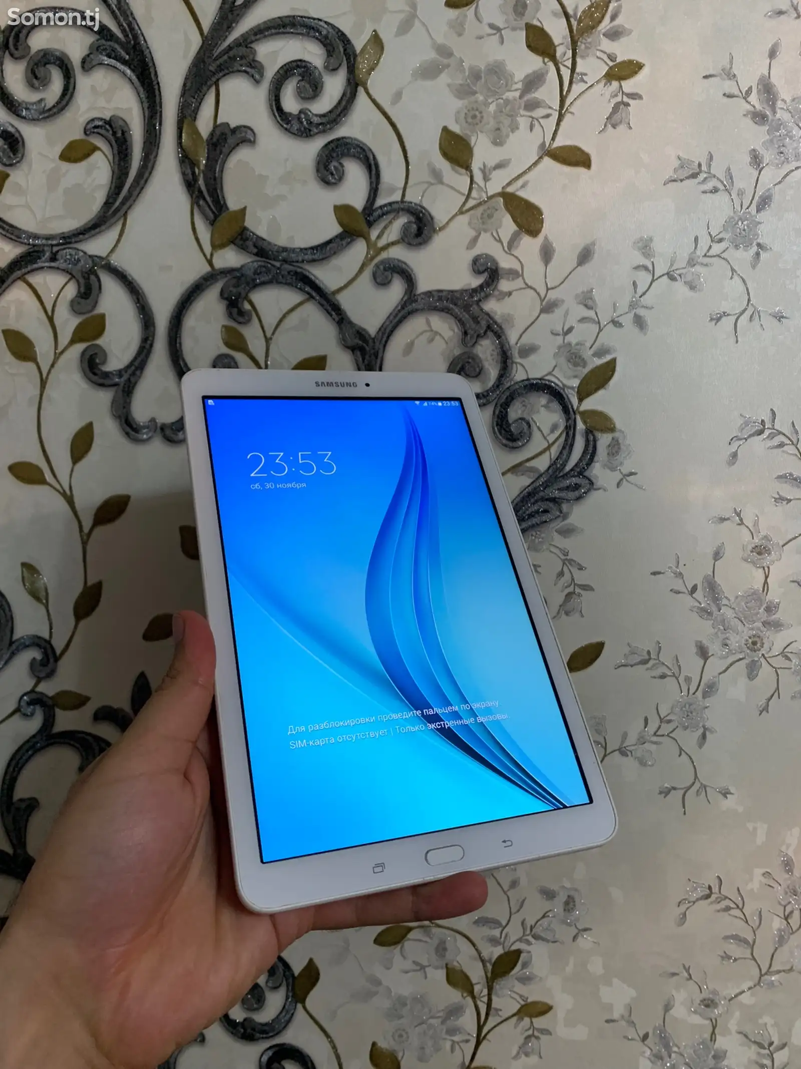 Samsung Galaxy Tab e-1