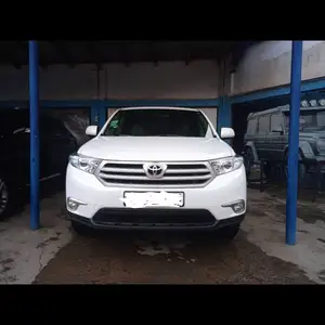 Toyota Highlander, 2012