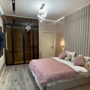 2-комн. квартира, 13 этаж, 90 м², Исмоили Сомони, улица Шохтемур 61