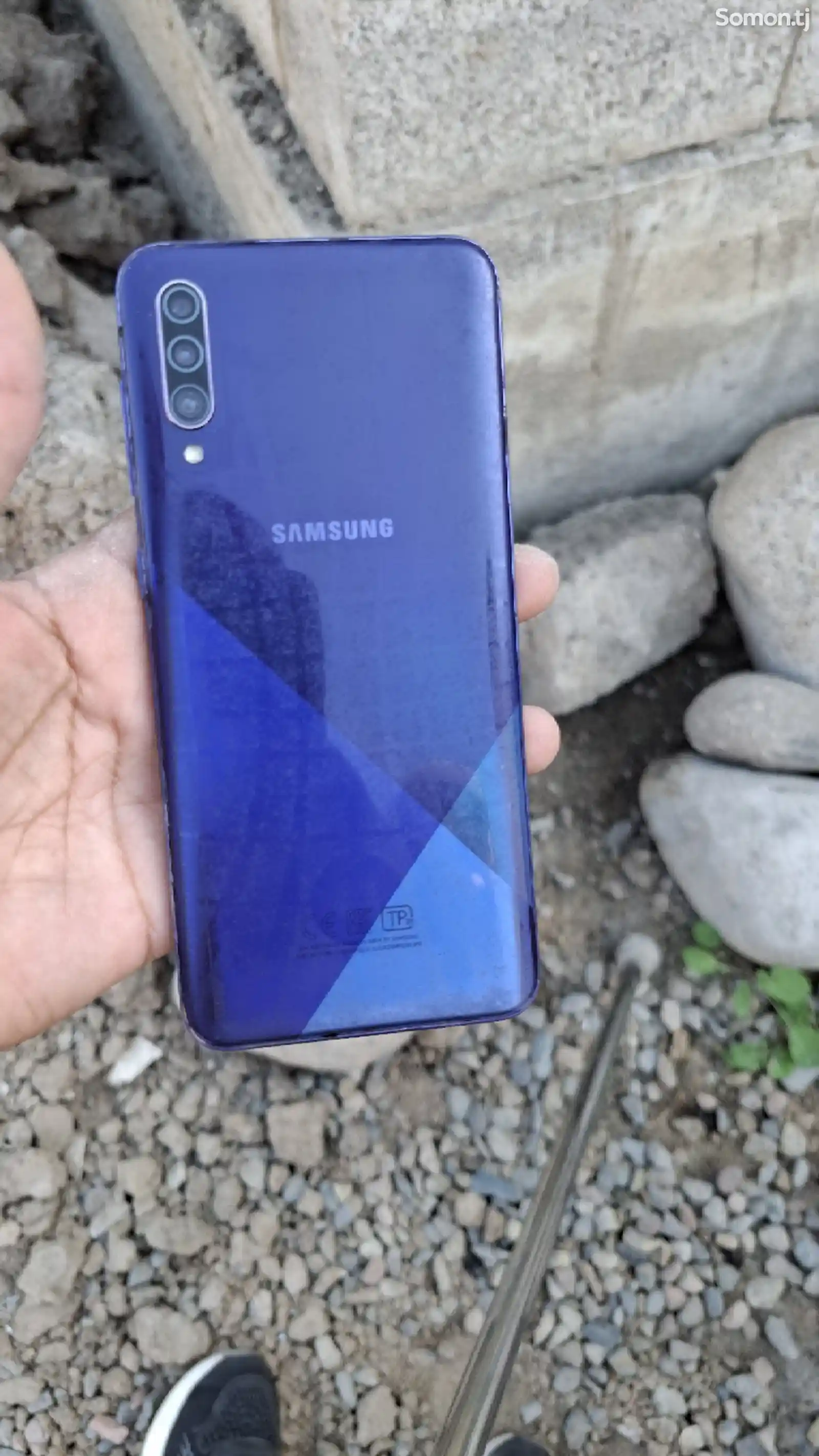 Samsung Galaxy A30-1