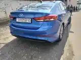 Hyundai Elantra, 2018-5