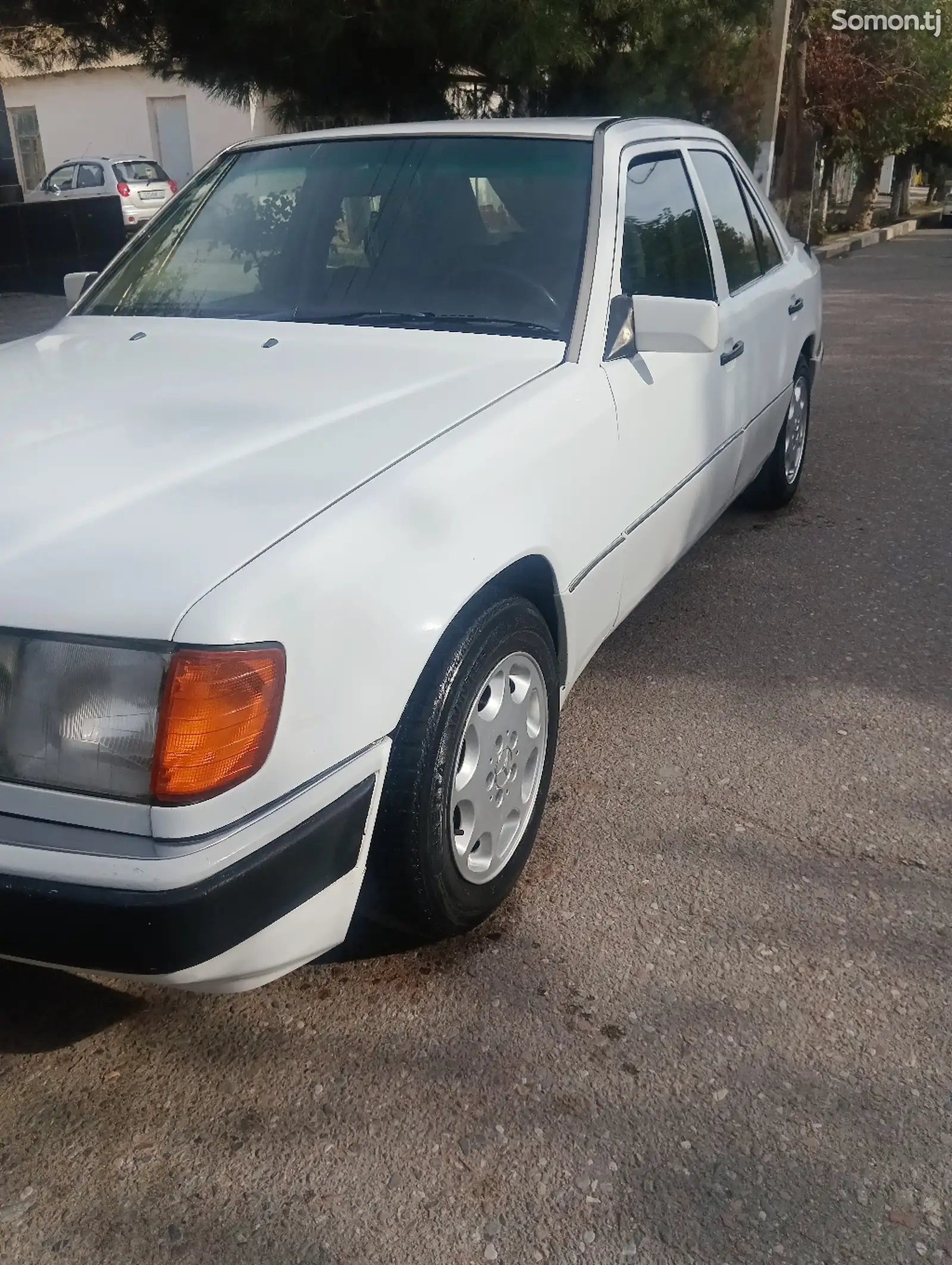 Mercedes-Benz W124, 1992-7