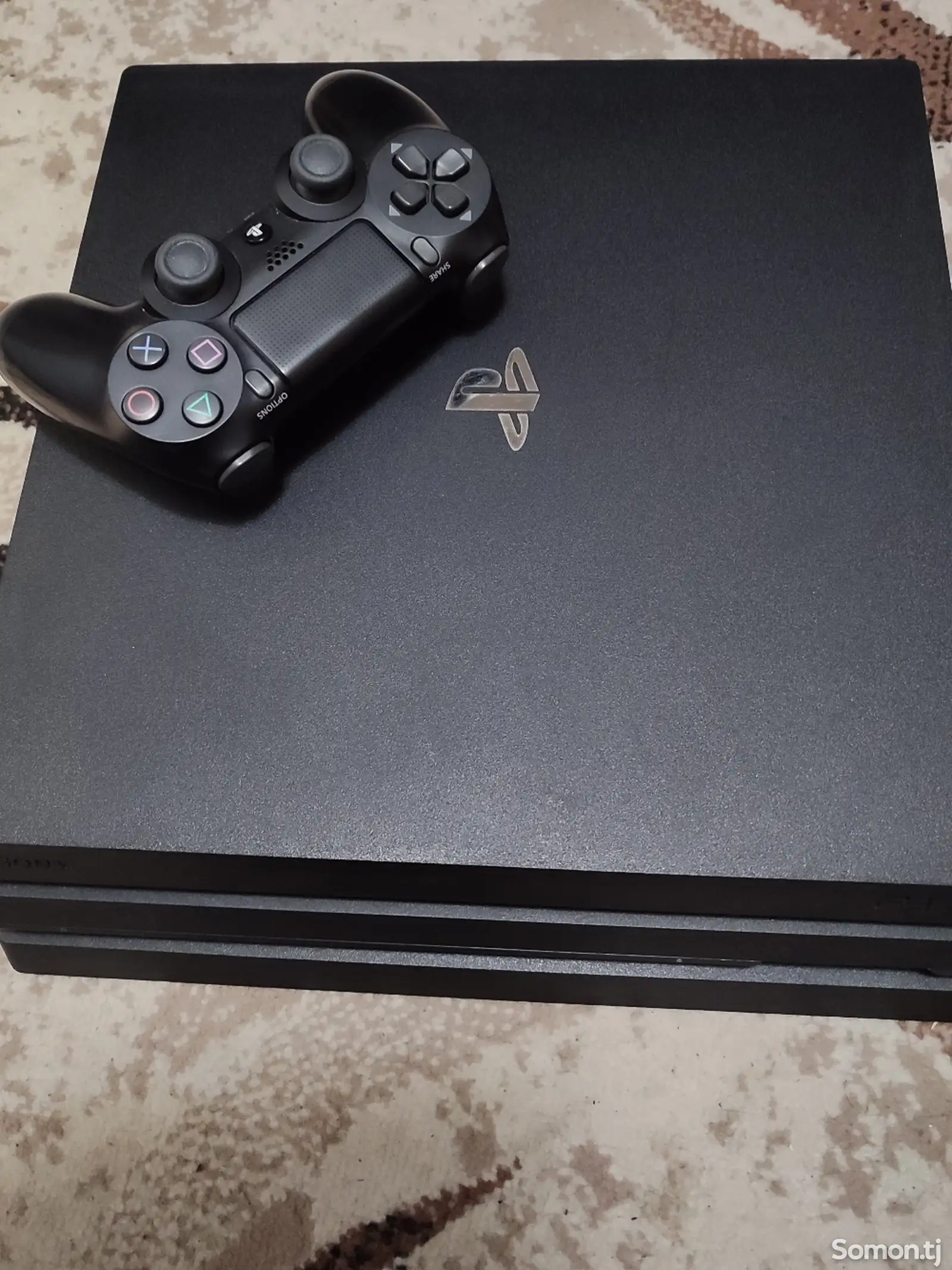 Игровая приставка Playstation 4 pro 1TB-1