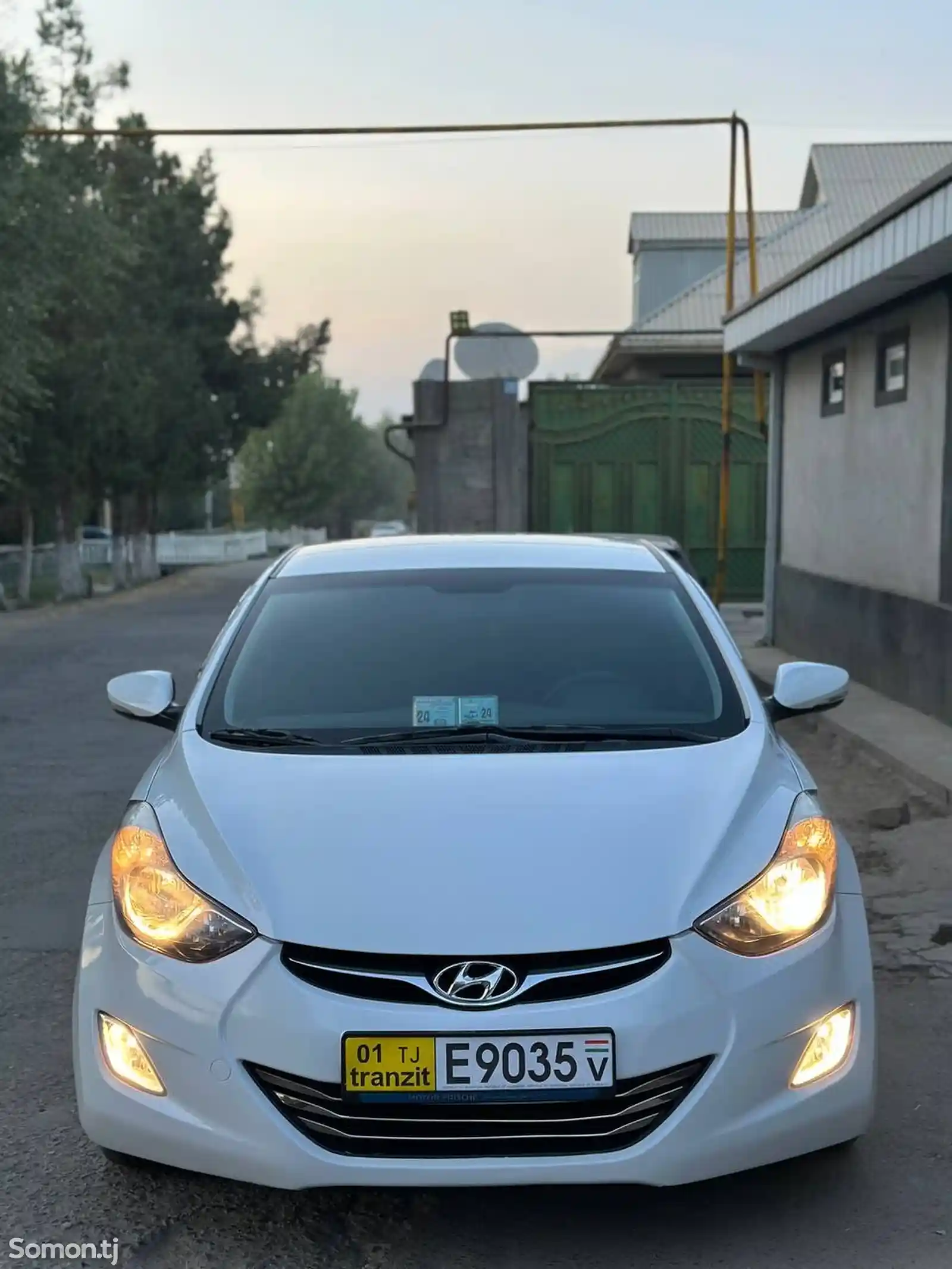 Hyundai Avante, 2010-1