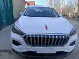 Hongqi E-HS3, 2019-4