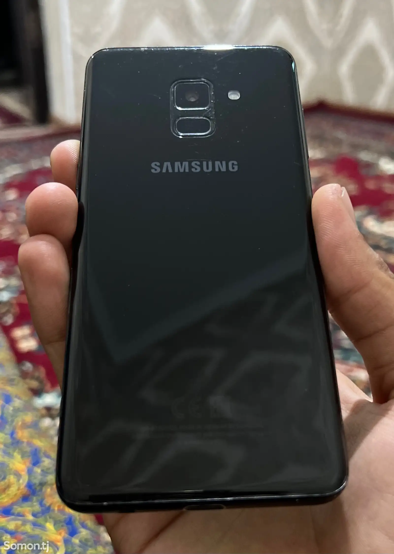 Samsung Galaxy A8-1