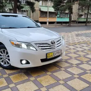 Toyota Camry, 2010