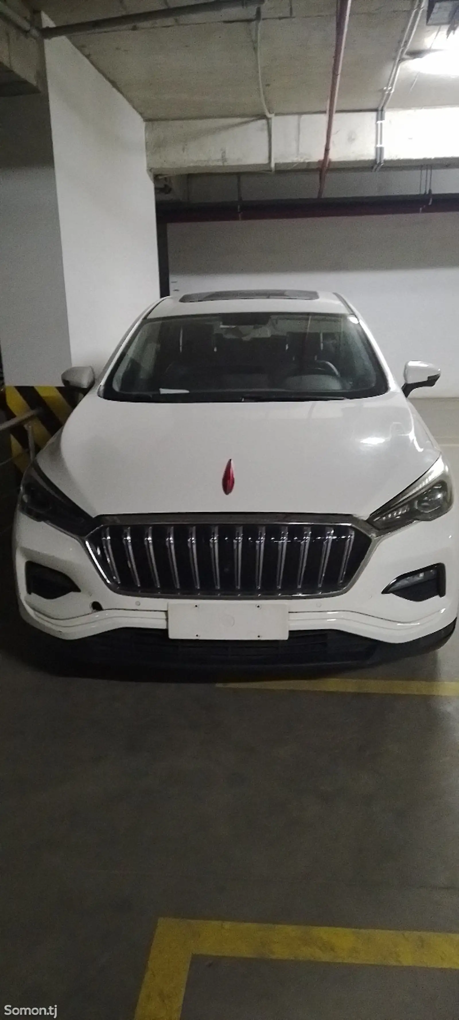 Hongqi E-HS3, 2019-1