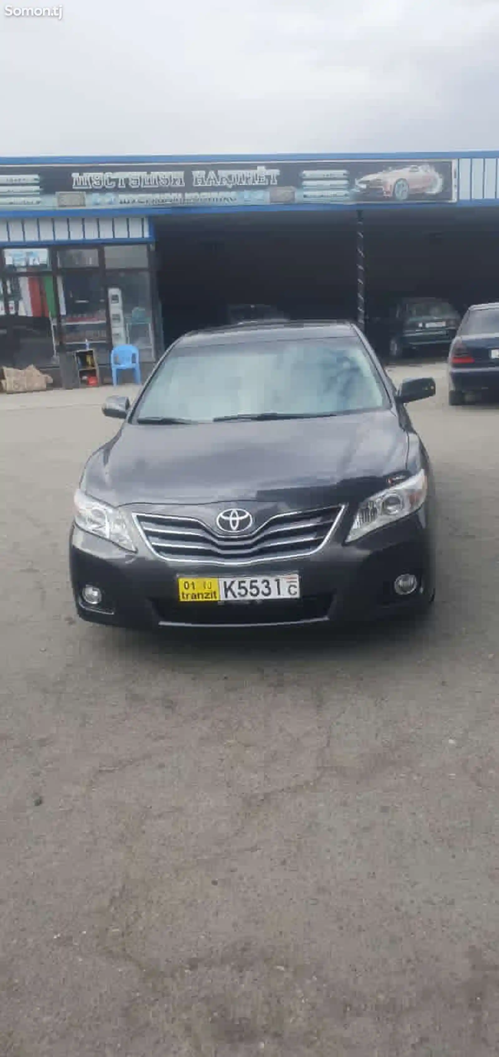 Toyota Camry, 2010-1