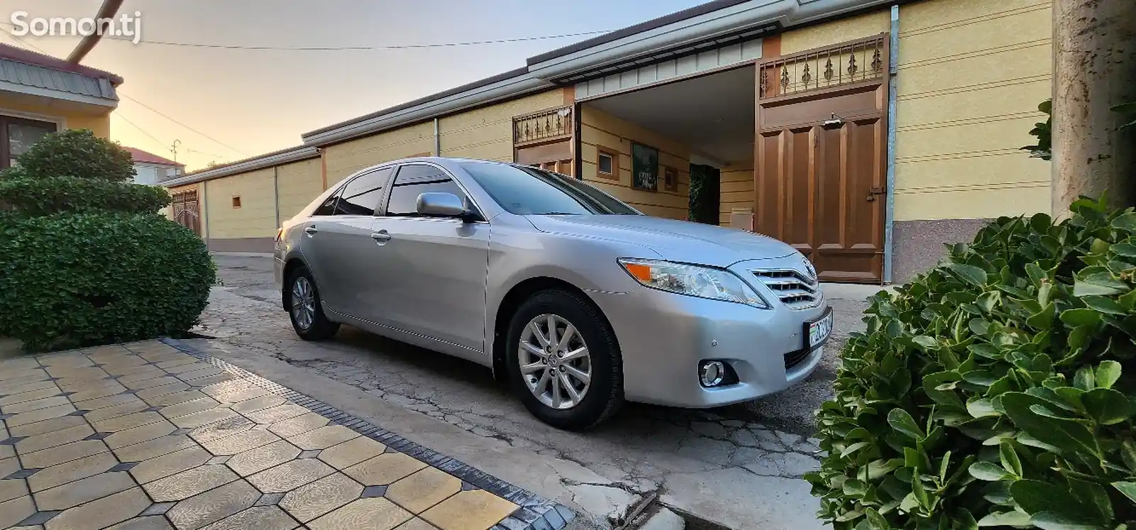 Toyota Camry, 2010-5