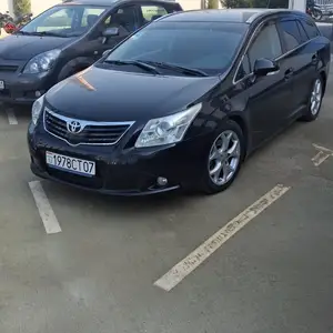 Toyota Avensis, 2011