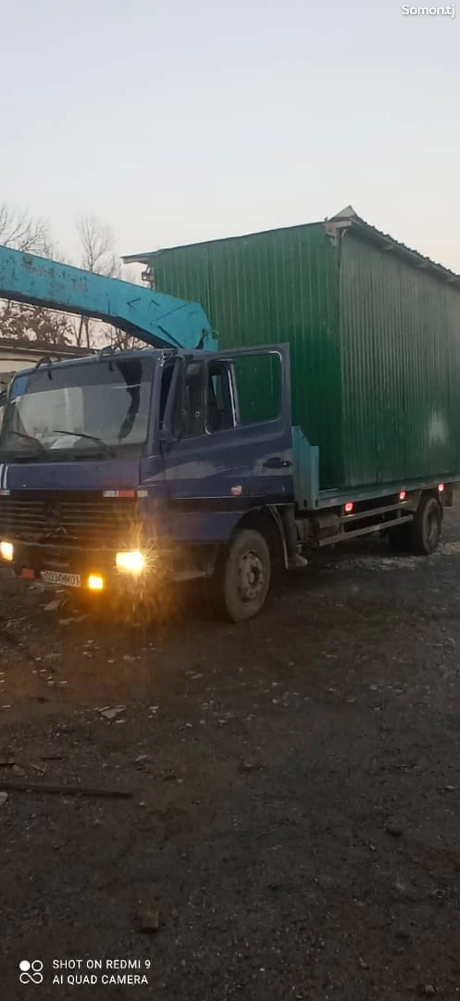 Автокран Mercedes-Benz Atego-1