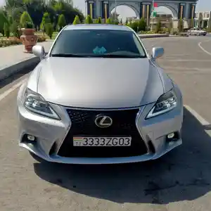 Lexus IS series, 2008