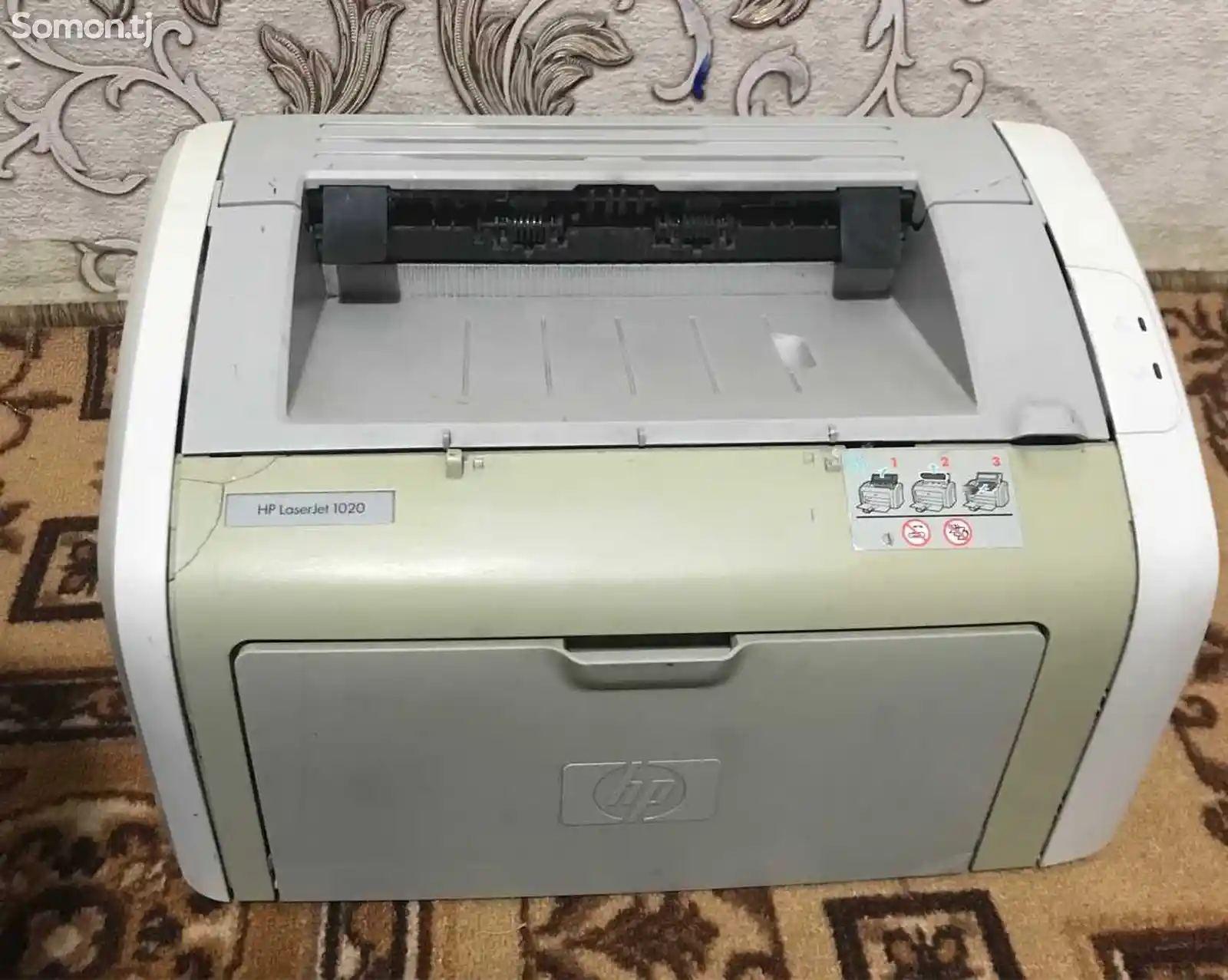 Принтер Hp laserjett i1020-1