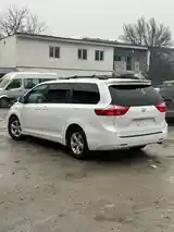 Toyota Sienna, 2015-6