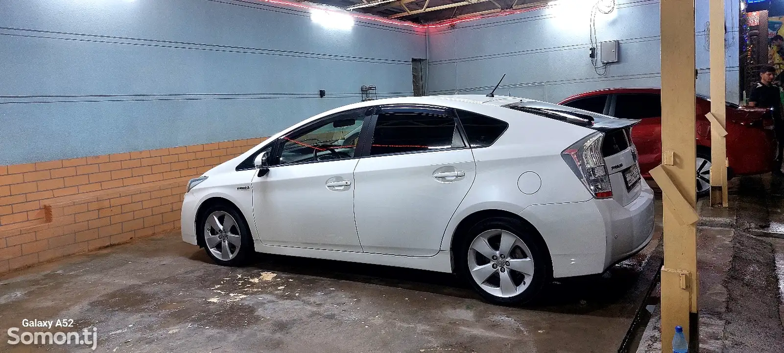 Toyota Prius, 2011-3