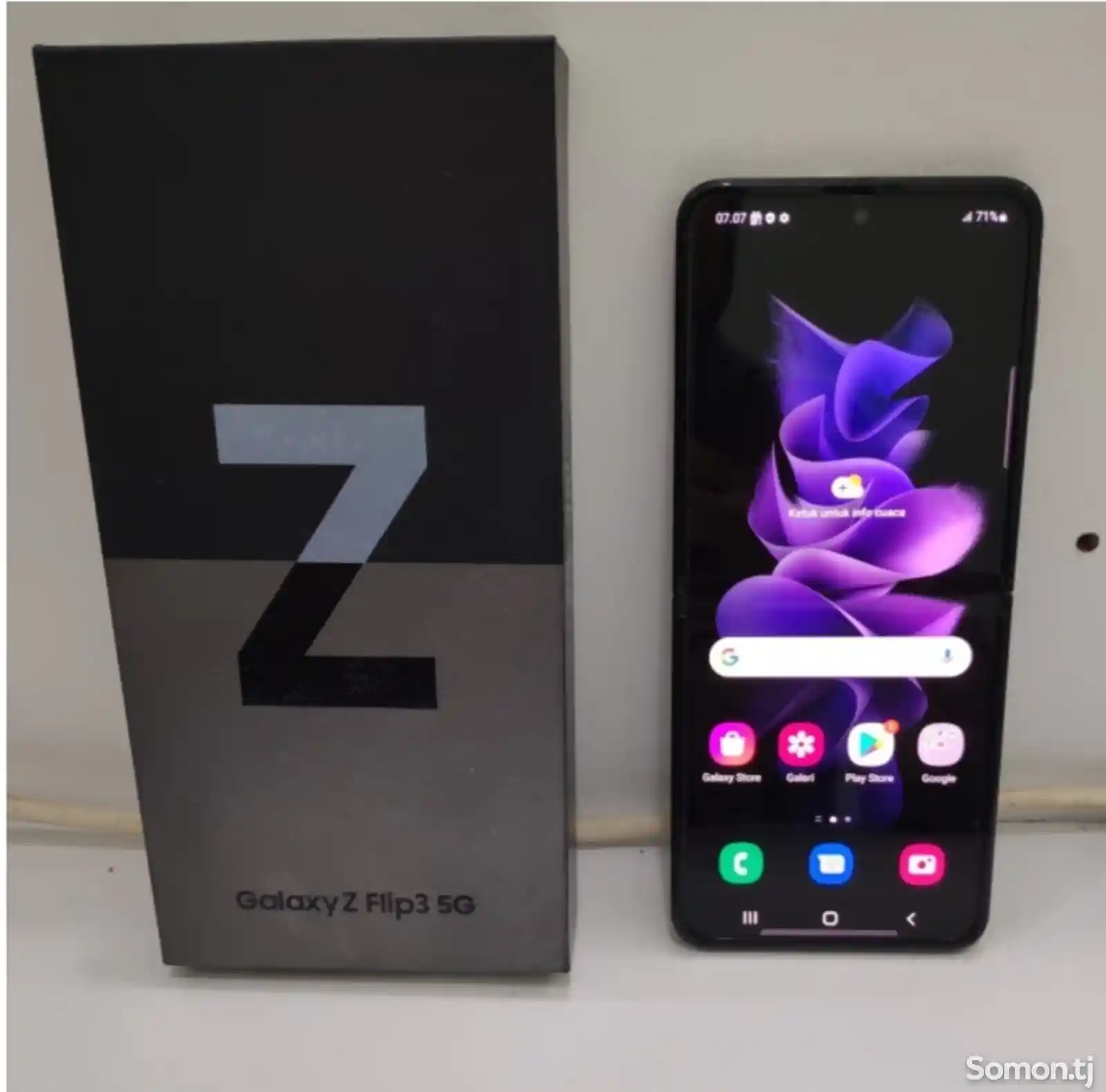 Samsung Galaxy Z flip 3-3