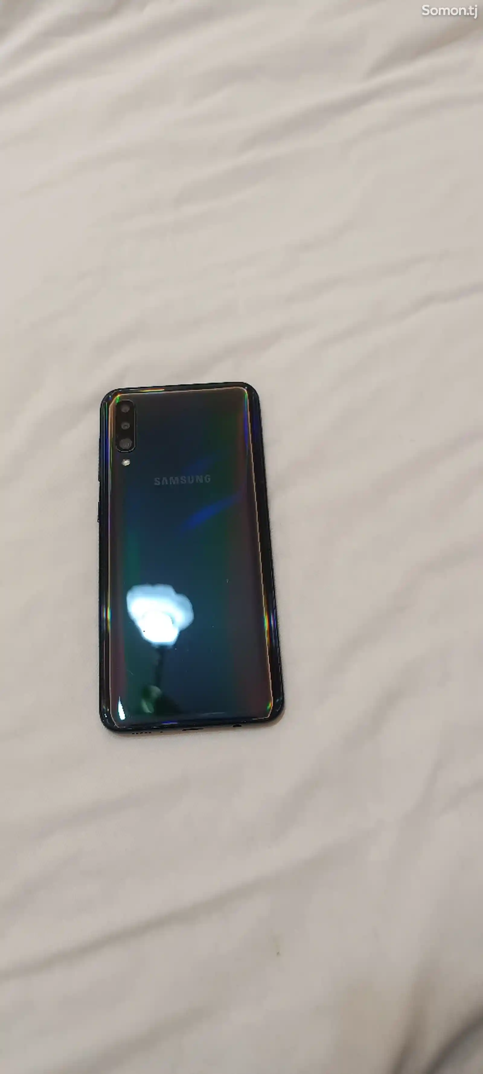 Samsung Galaxy A50-1