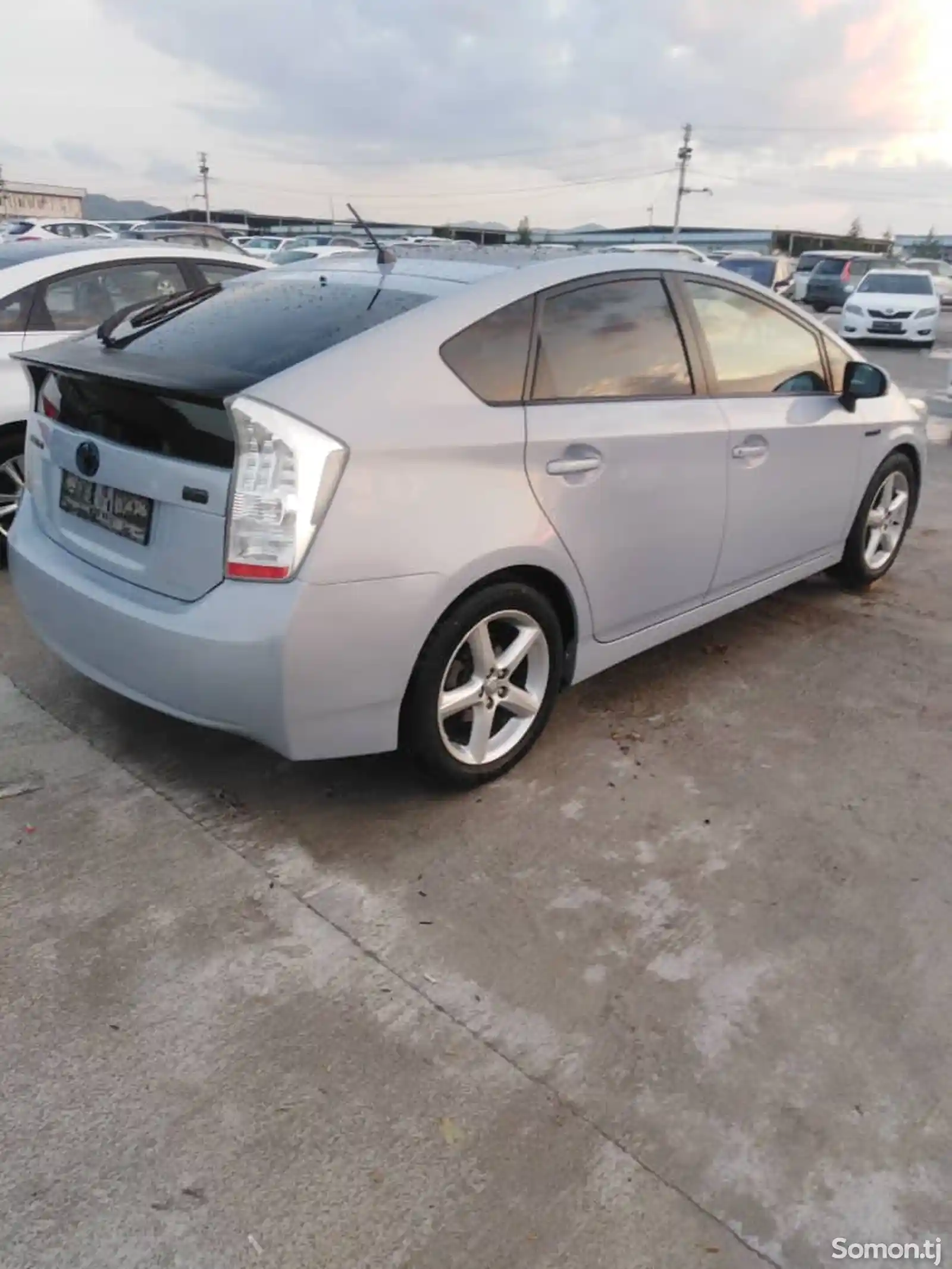 Toyota Prius, 2010-2