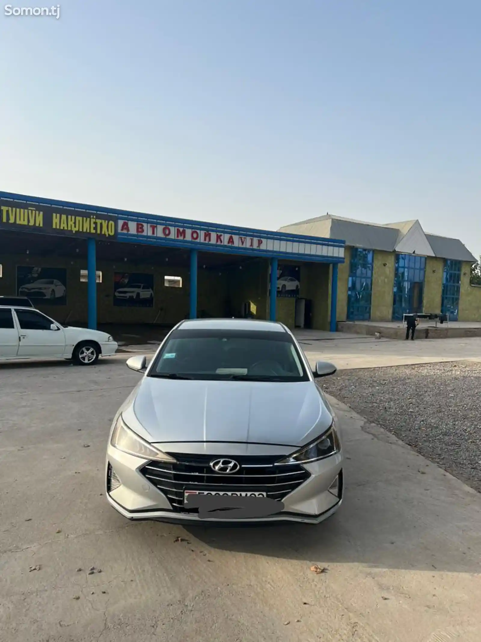 Hyundai Elantra, 2019-3