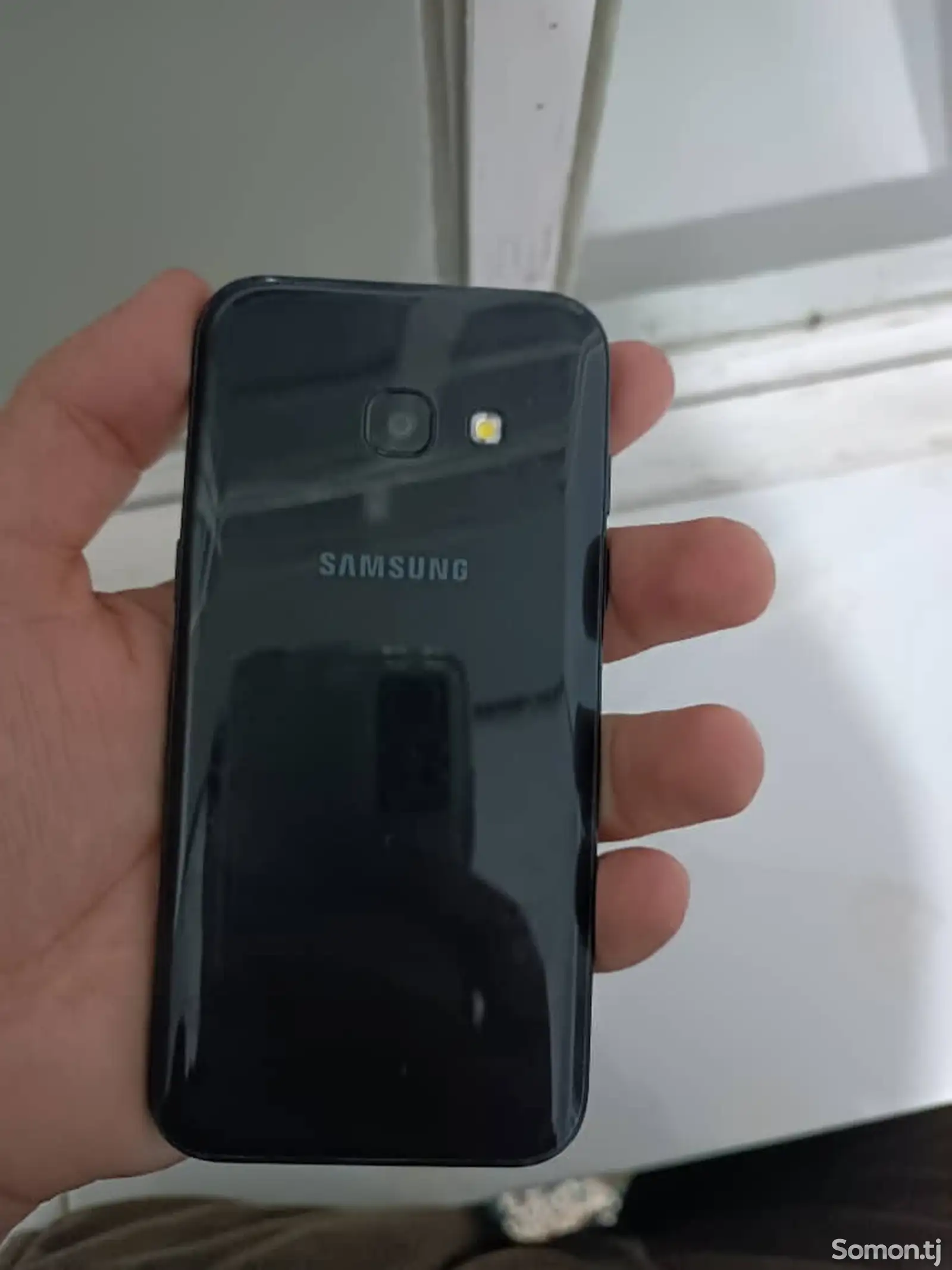 Samsung Galaxy А3-1