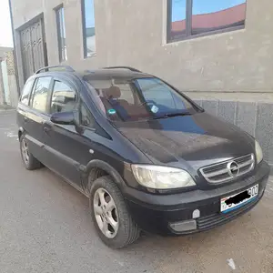 Opel Zafira, 2003