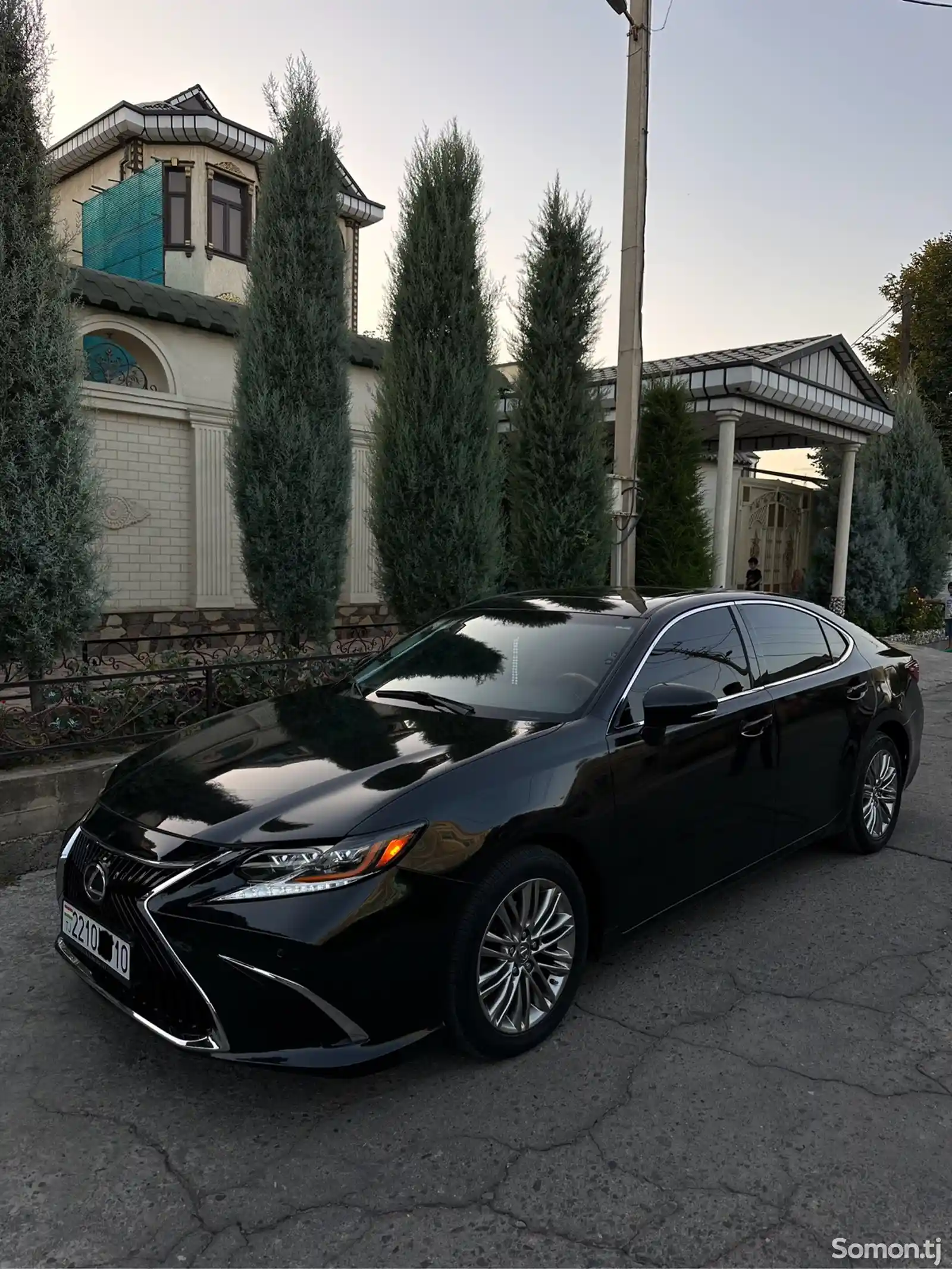 Lexus ES series, 2016-2