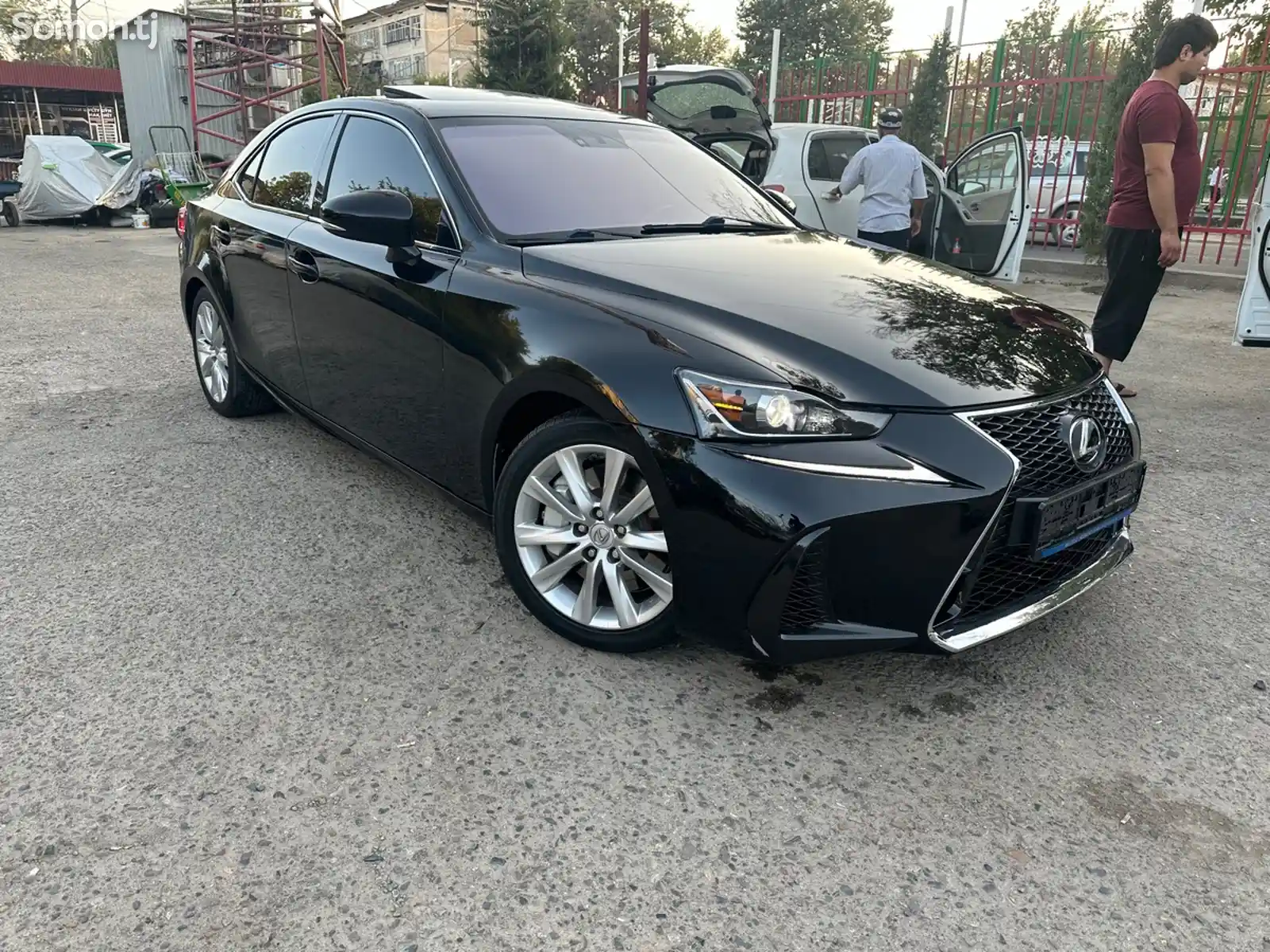 Lexus IS series, 2016-8