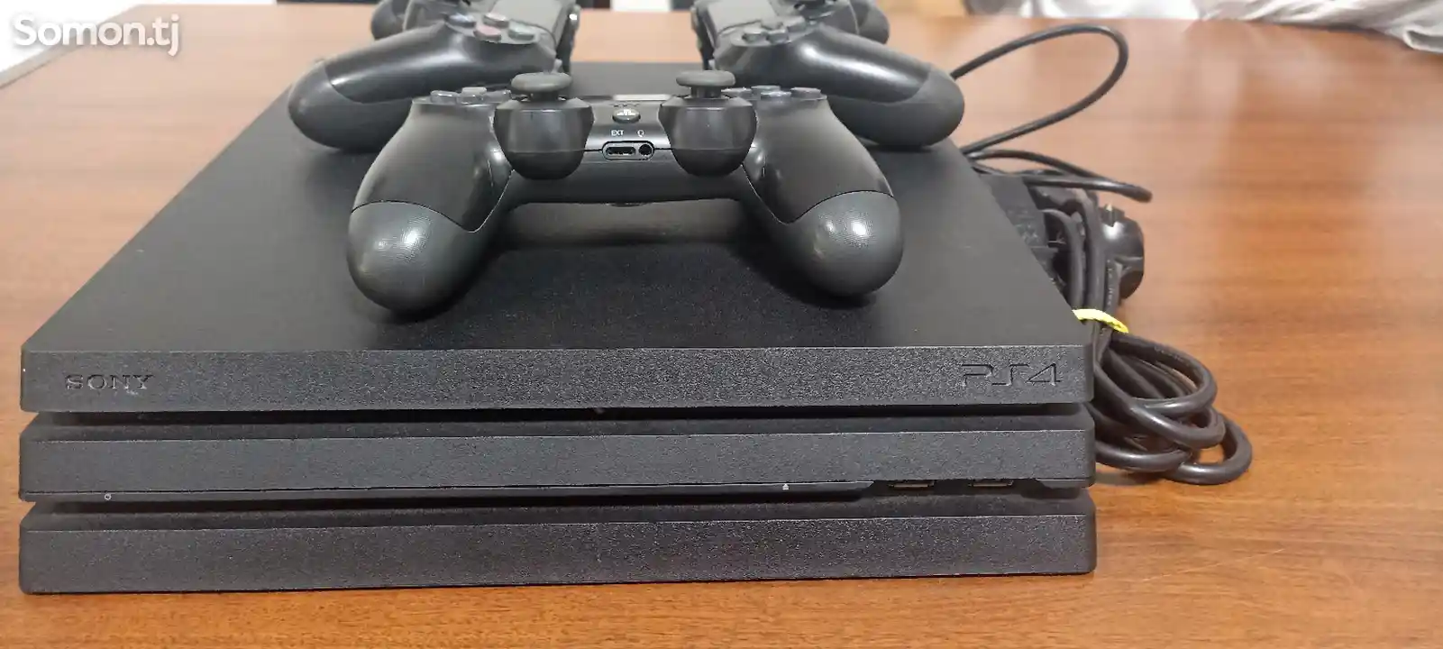 Игровая приставка Sony PlayStation pro-1