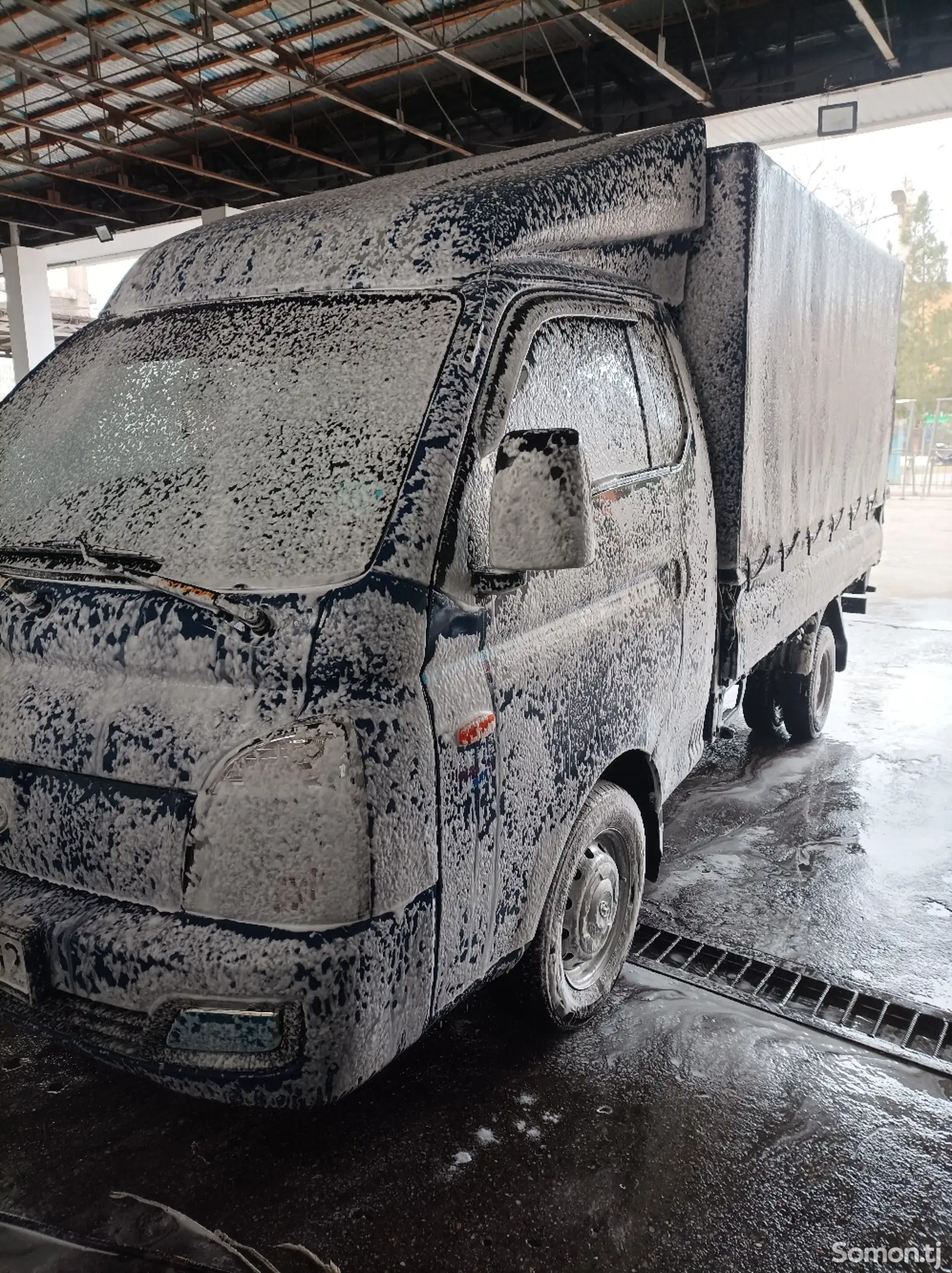 Бортовой автомобиль Hyundai Porter 2, 2010-1