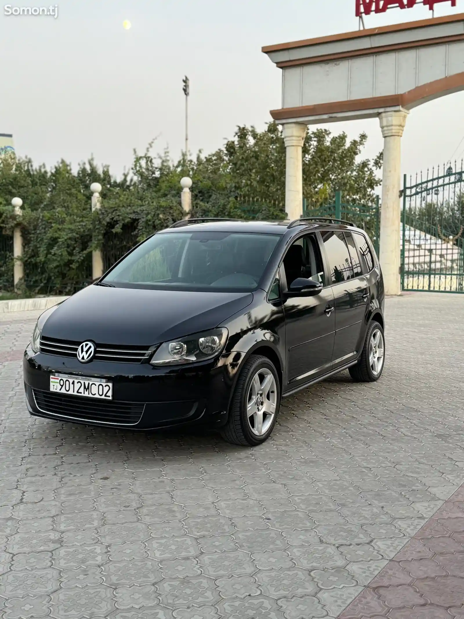 Volkswagen Touran, 2010-8