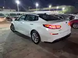 Kia Optima, 2017-3