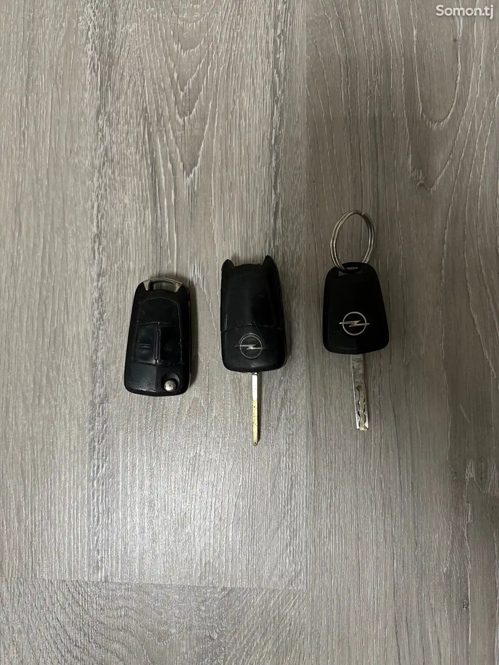 Ключи от Opel Zafira B-1