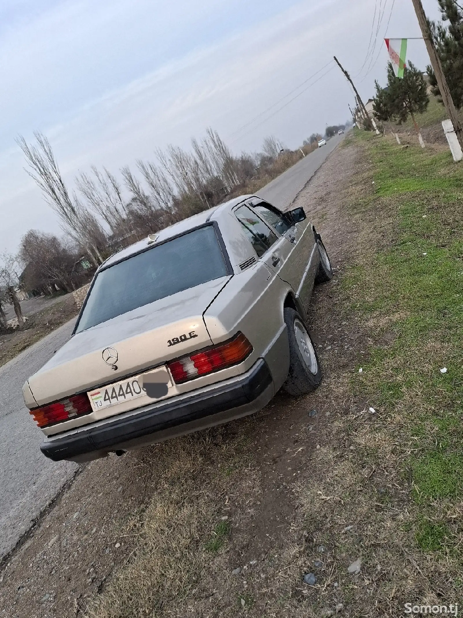 Mercedes-Benz W201, 1990-1