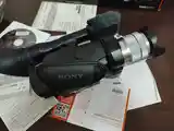 Видеокамера Sony NEX-VG900E-3