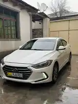 Hyundai Elantra, 2017-2