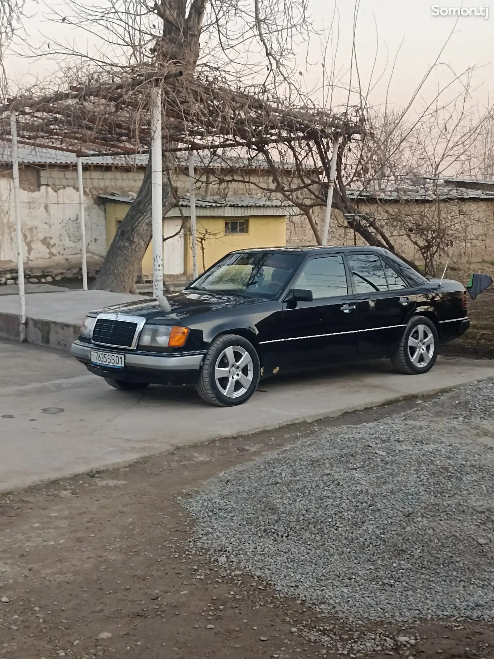 Mercedes-Benz W124, 1992-1