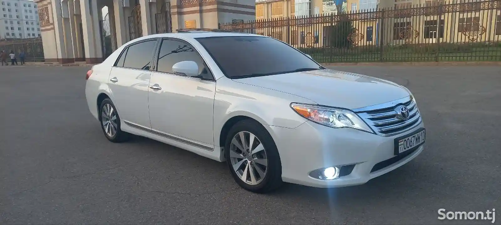 Toyota Avalon, 2011-3