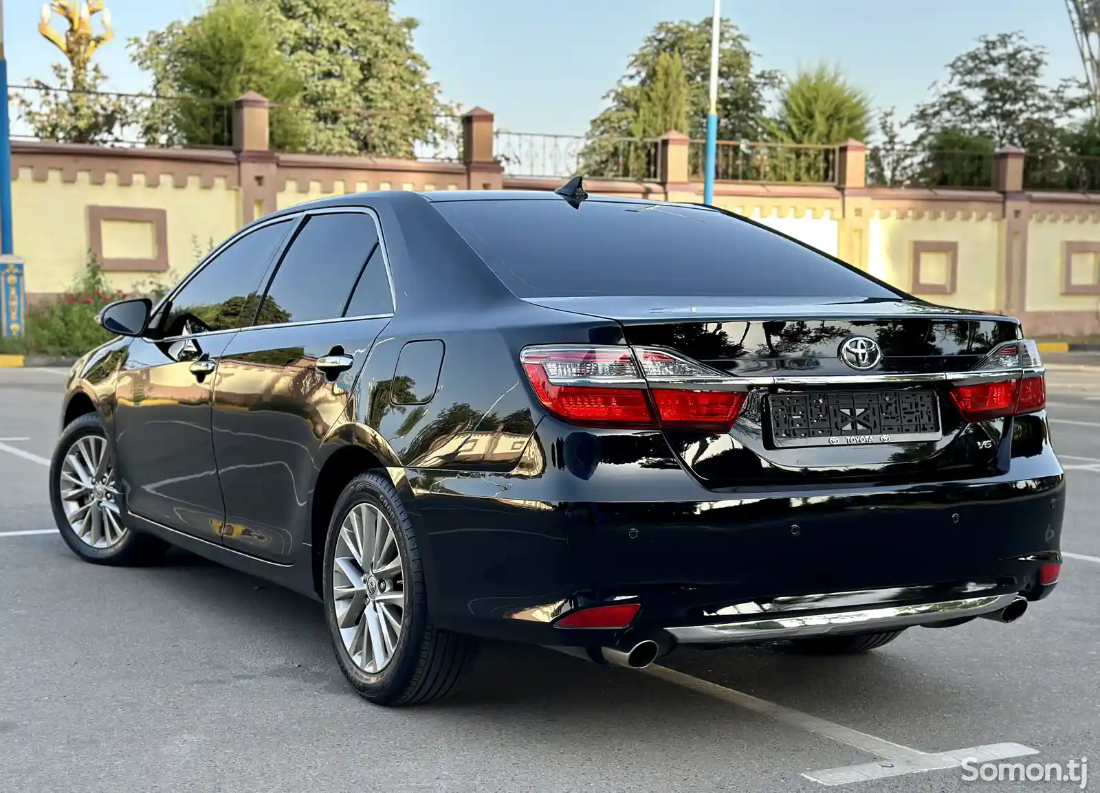 Toyota Camry, 2015-4