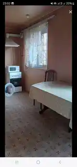 3-комн. квартира, 3 этаж, 60м², Универмаг-4