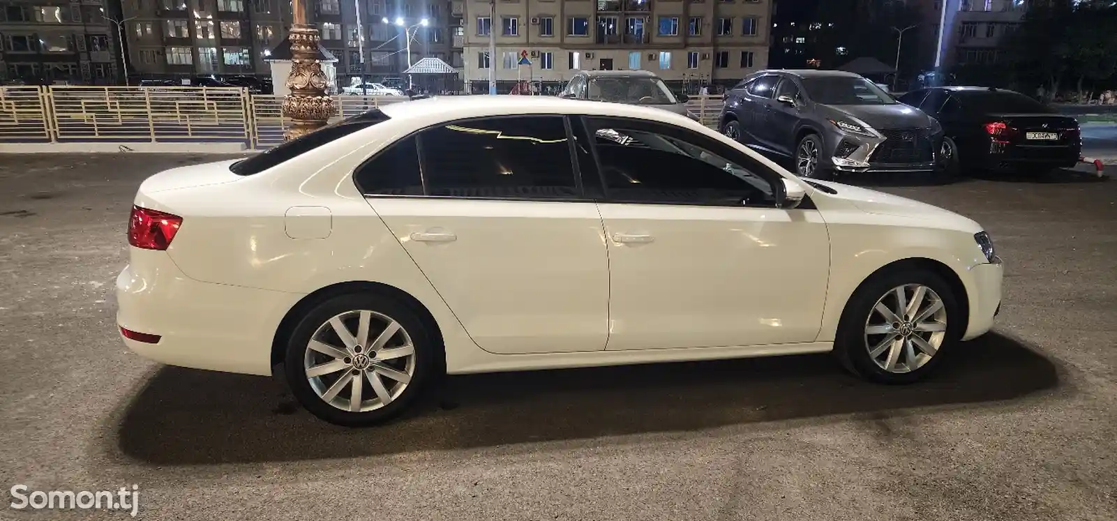 Volkswagen Jetta, 2014-4