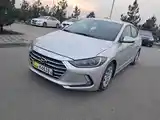 Hyundai Elantra, 2017-2