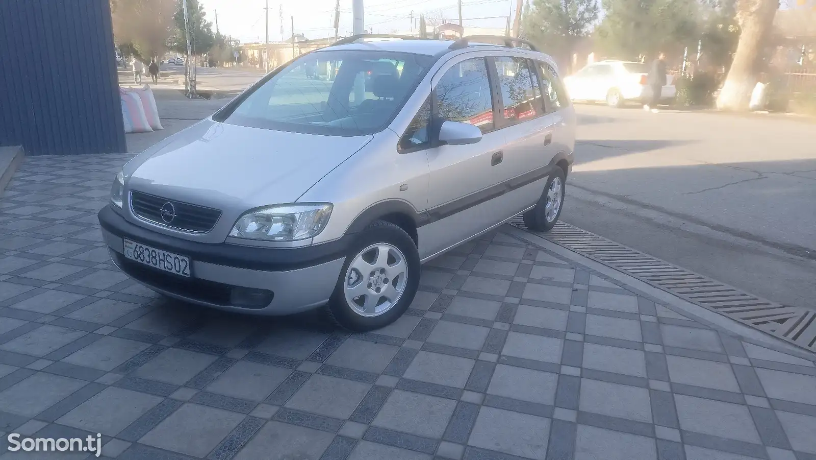 Opel Zafira, 2000-1