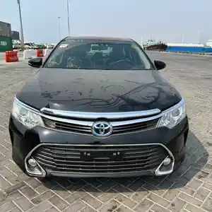 Toyota Camry, 2015