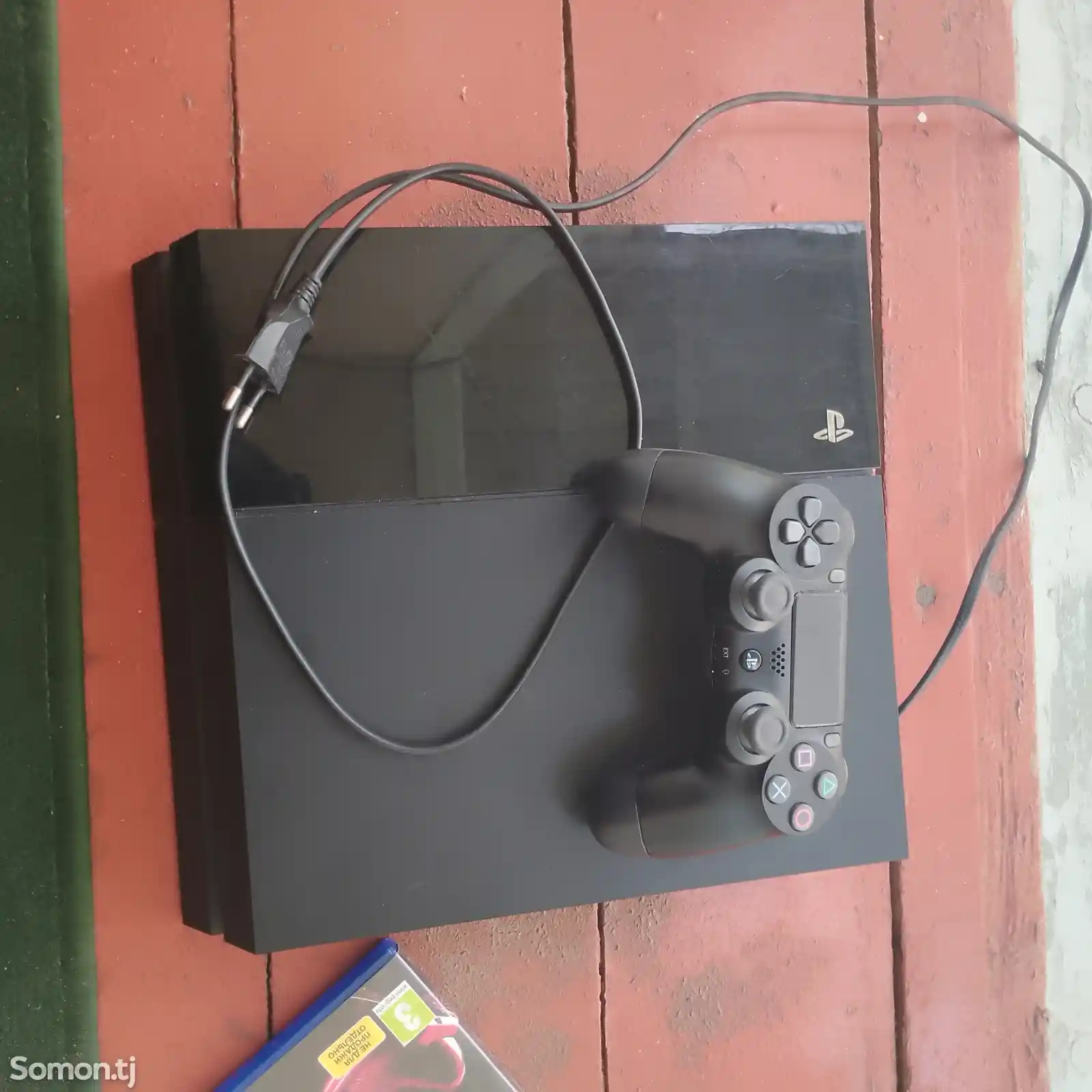 Игровая приставка Sony PlayStation 4-3