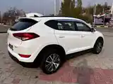 Hyundai Tucson, 2015-5