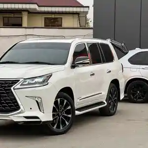 Lexus LX series, 2009